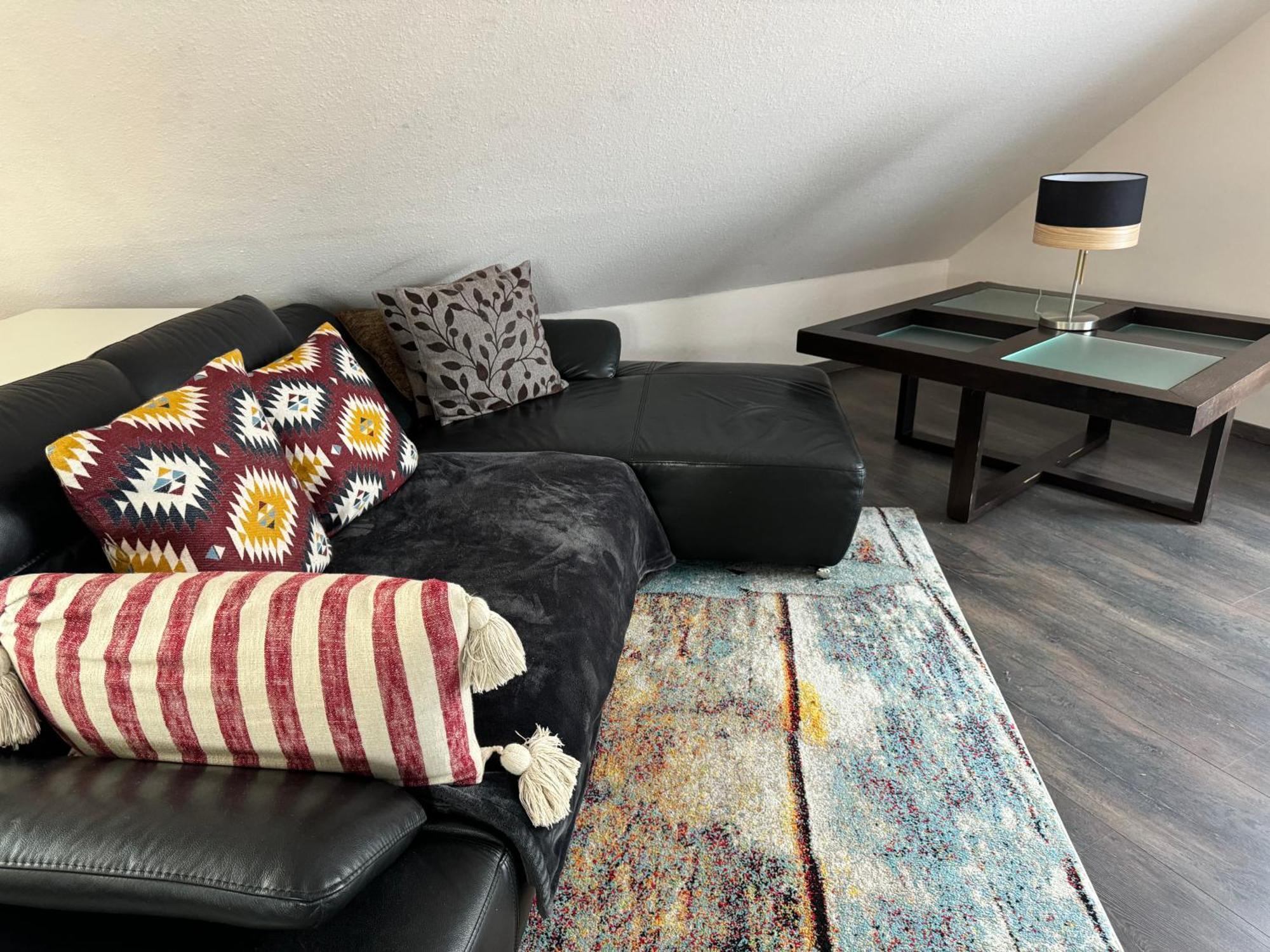 Modern House Gehrden Auf 2 Etagen, Nice Garten, Barbecue, Contactless Check-In, Free Parking Ngoại thất bức ảnh